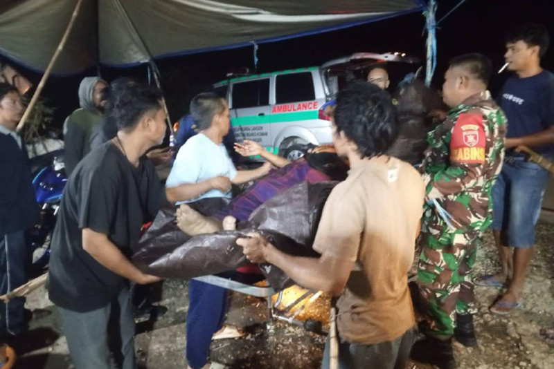 Aktivis Lingkungan dan Masyarakat Adat Dikriminalisasi, HRW Desak Pemerintah Bertindak