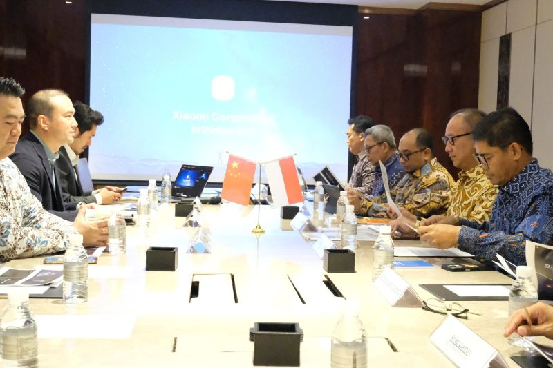 Menperin Dorong Xiaomi Investasi Produksi Tablet dan EV di RI