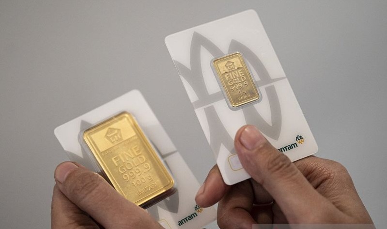 Tak Terbendung, Harga Emas Antam Sentuh Rp2,48 Juta per Gram