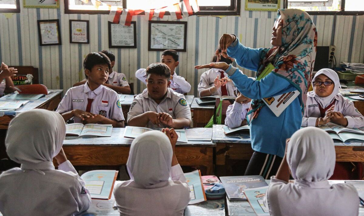 Menemukan Akar, Menjaga Nilai, Mendidik Bangsa