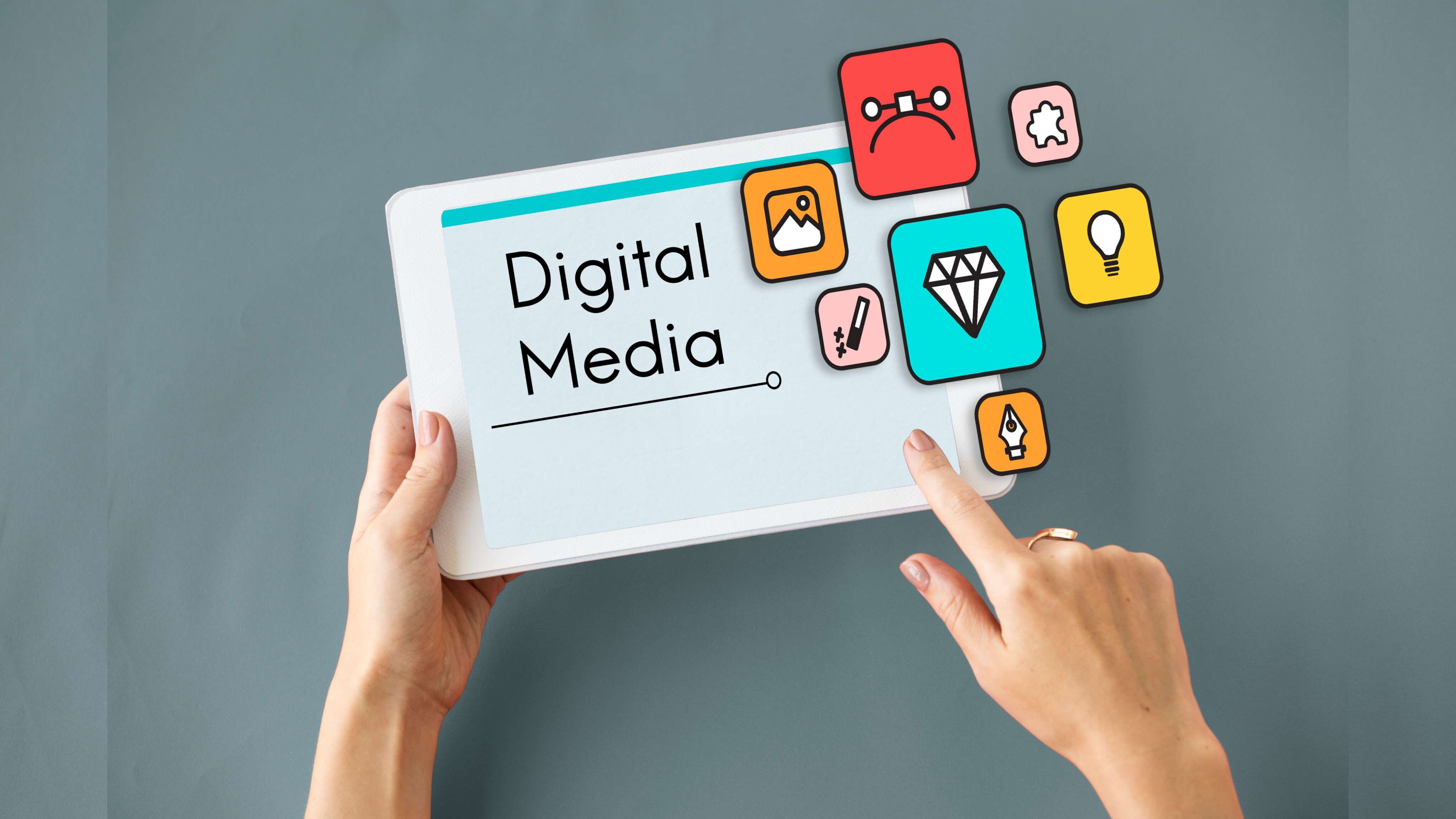 Membangun Perlindungan Demokrasi Bebas Perundungan di Ranah Digital