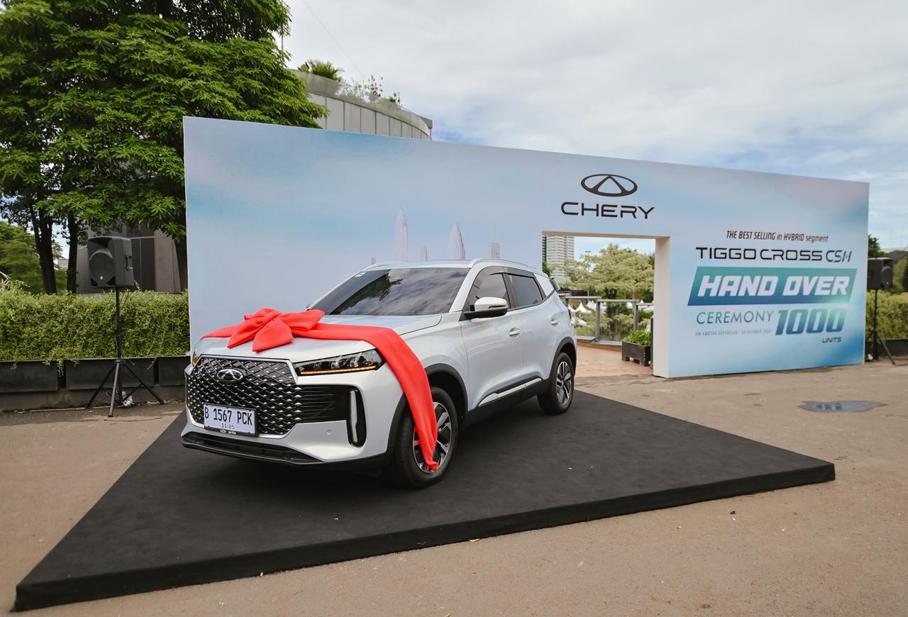 Chery Serahkan 1.000 Unit Tiggo Cross CSH Hybrid ke Tangan Konsumen