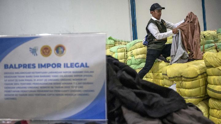 NEXT Indonesia Ungkap 5 Bahaya Impor Pakaian Bekas Ilegal