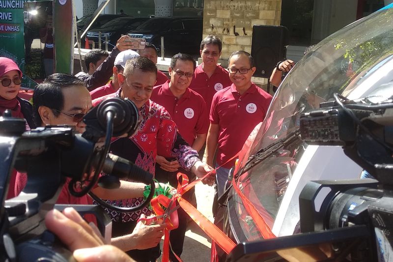 Ciptakan Kampus Bebas Emisi, Unhas Luncurkan Mobil Listrik Engi-Move