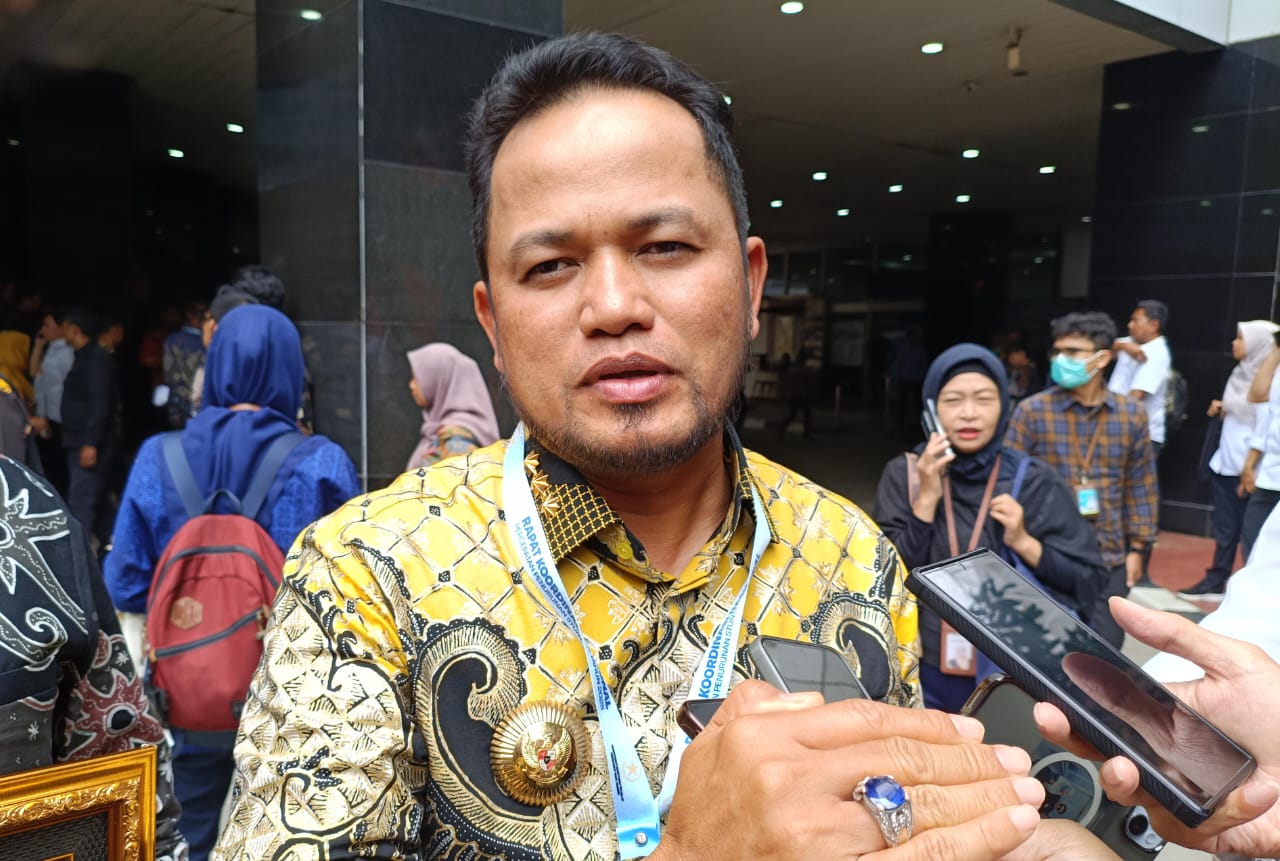 Gubernur Kaltim Sebut Desa Pela Bukan Lagi Jalur Tongkang, Demi Lindungi Pesut Mahakam