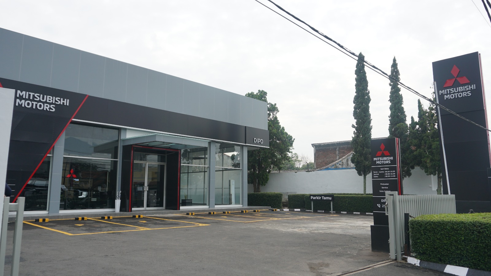 Mitsubishi Motors Hadirkan Diler DIPO 3S Pertama di Kabupaten Garut