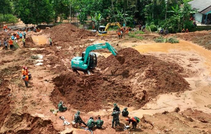 BNPB Soroti Lemahnya Peringatan Dini Longsor di Daerah Rawan