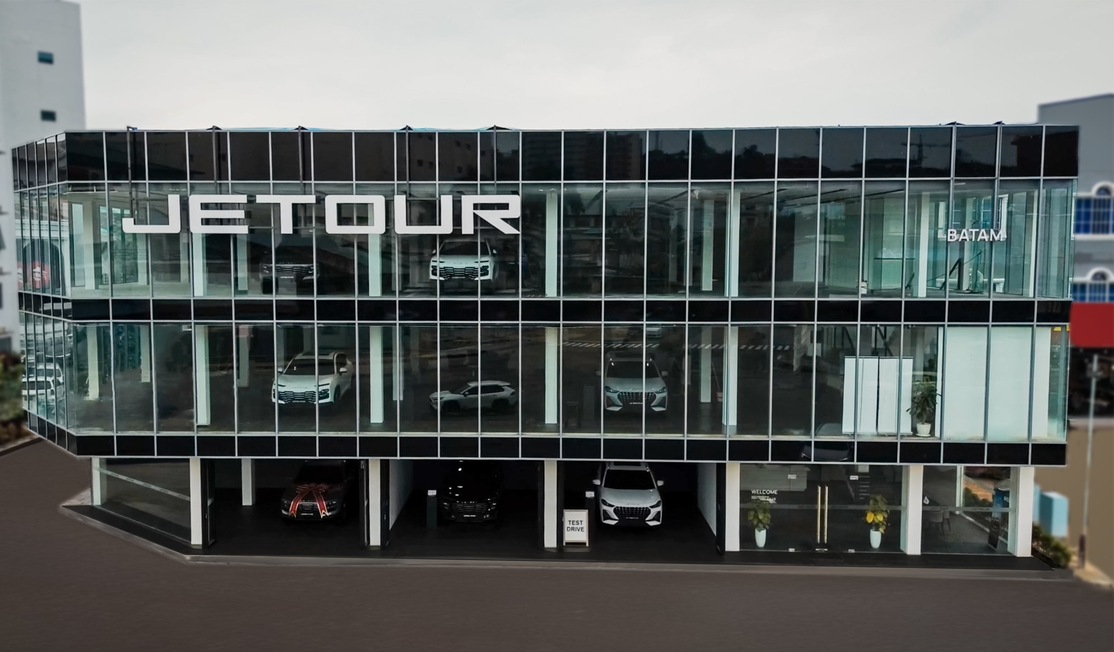Jetour Gaspol Perluas Jaringan: Batam Dipilih Jadi Showroom Terbesar di Indonesia