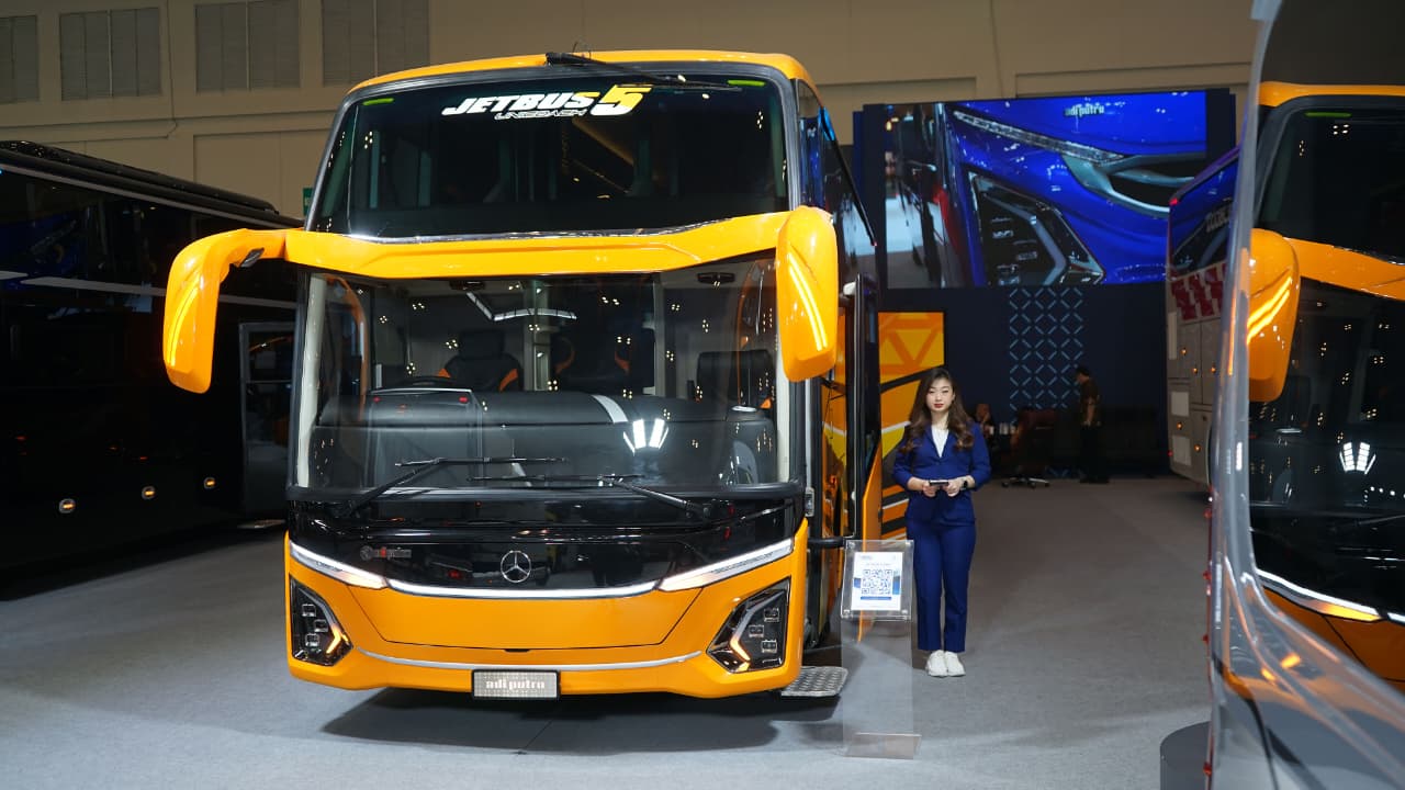 Mercedes-Benz Bus dan Karoseri Lokal Kolaborasi Majukan Industri Angkutan Jalan