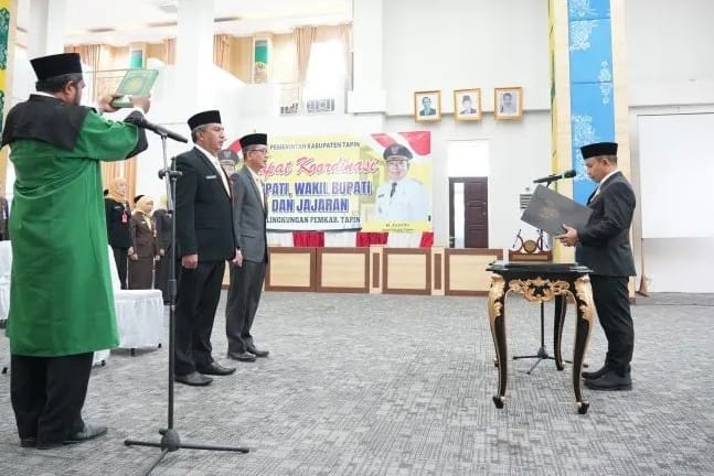 Pemkab Tapin Rotasi Dua Jabatan Strategis, Perkuat Pelayanan dan Kinerja Birokrasi