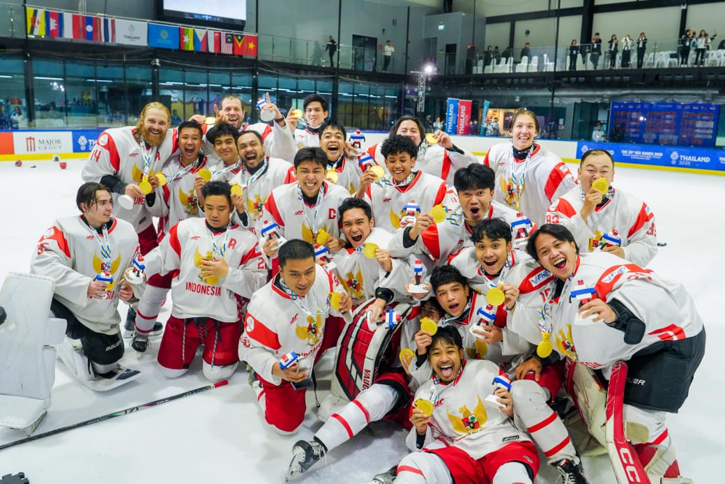 Catat Sejarah Baru, Timnas Hoki Es Indonesia Rebut Emas di SEA Games 2025