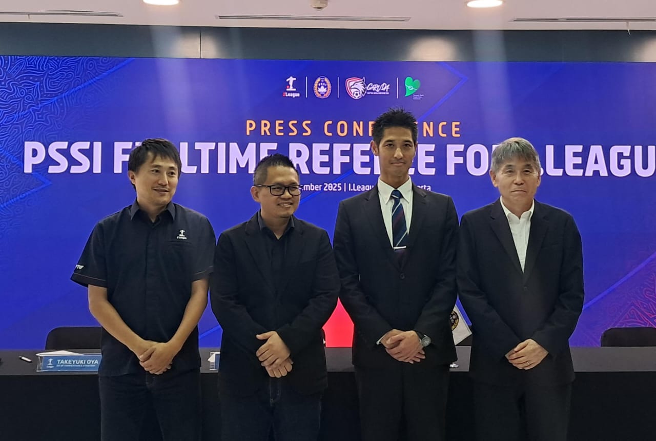 Yudai Yamamoto Jadi Wasit Asing Full-Time di Super League 2025/2026