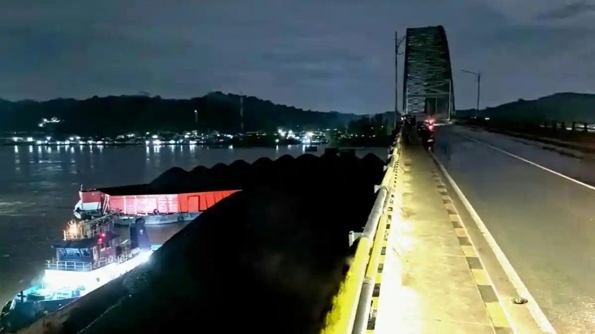Jembatan Mahulu Dihantam Tongkang Lagi, DPRD Kaltim Sentil Perusahaan Bandel