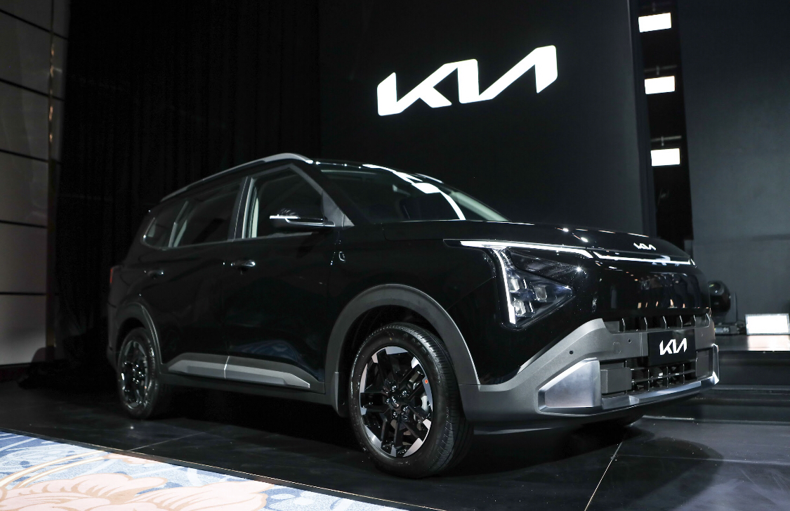 Kia Carens Hadir dengan Wajah Baru, Sinyal Awal Era Kia Sales Indonesia