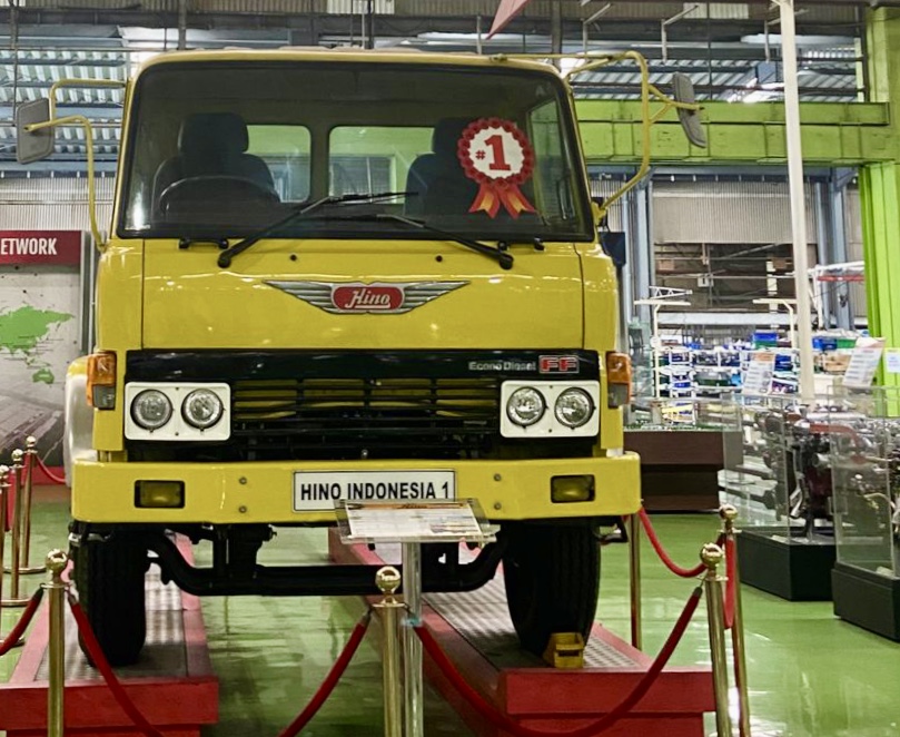 43 Tahun Bertumbuh Bersama Industri, Produksi Truk dan Bus Hino Berbasis Manufaktur Lokal