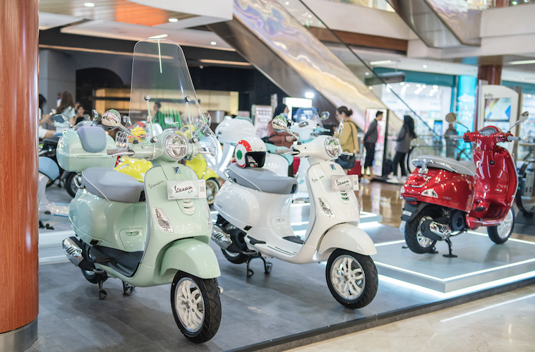 Vespa Tebar Promo Hingga Rp12 Juta + Lucky Dip di Bintaro Xchange