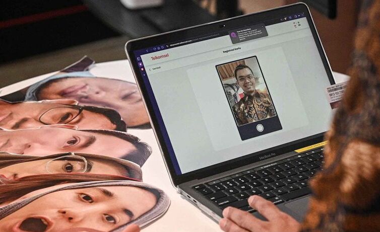 Biometrik: Kedaulatan Digital atau Kematian bagi Anonim?