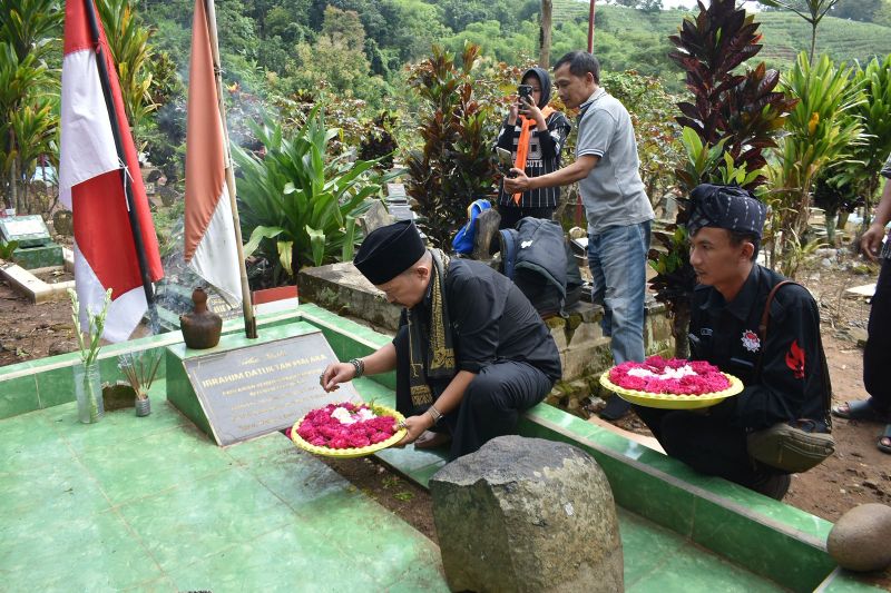 Warga Kediri Refleksi Perjuangan Tan Malaka