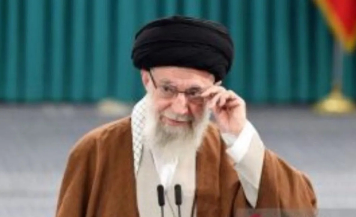 Iran Umumkan 40 Hari Berkabung atas Tewasnya Khamenei dalam Serangan AS - Israel