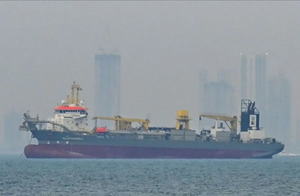 Kapal Pertamina Tertahan di Hormuz: Dampak Konflik Global Mulai Terasa ke Indonesia