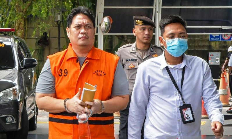 Skandal Eks Kajari HSU, KPK Kembalikan Mobil Dinas Pemkab