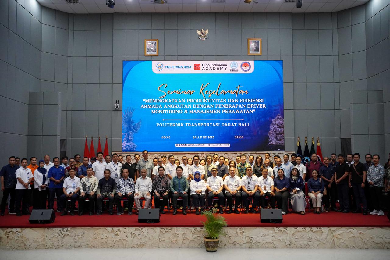 Hino Gandeng POLTRADA Bali Tingkatkan Produktivitas Armada Lewat Driver Monitoring