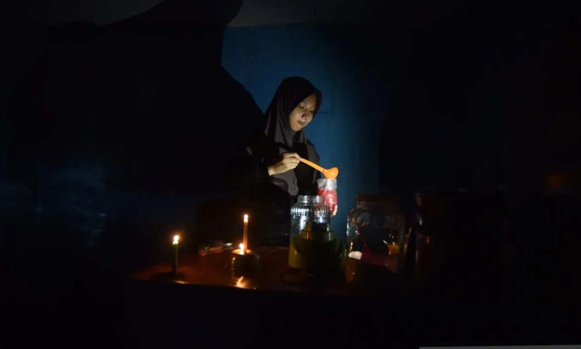 Blackout Sumatera Kembali Terjadi, Masyarakat Kecil jadi Korban Sistem Listrik yang Rentan