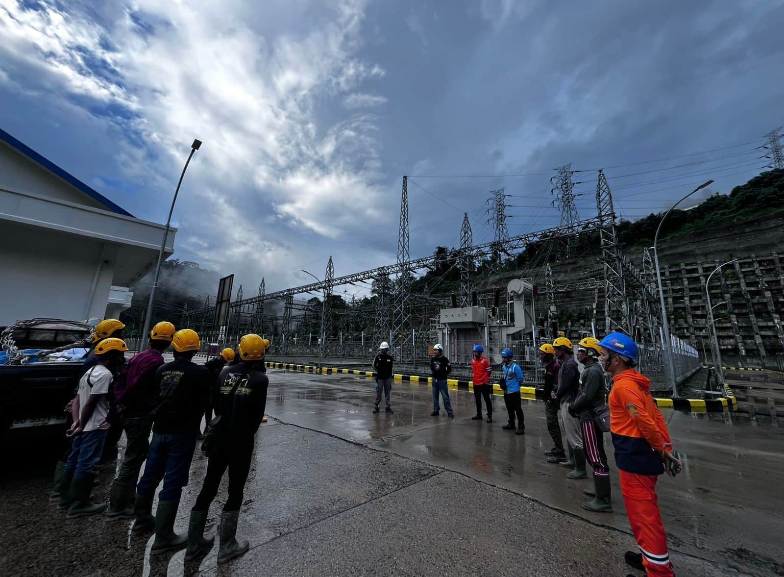 Blackout Sumatera Bukti Rapuhnya Sistem Listrik Berbasis Fosil