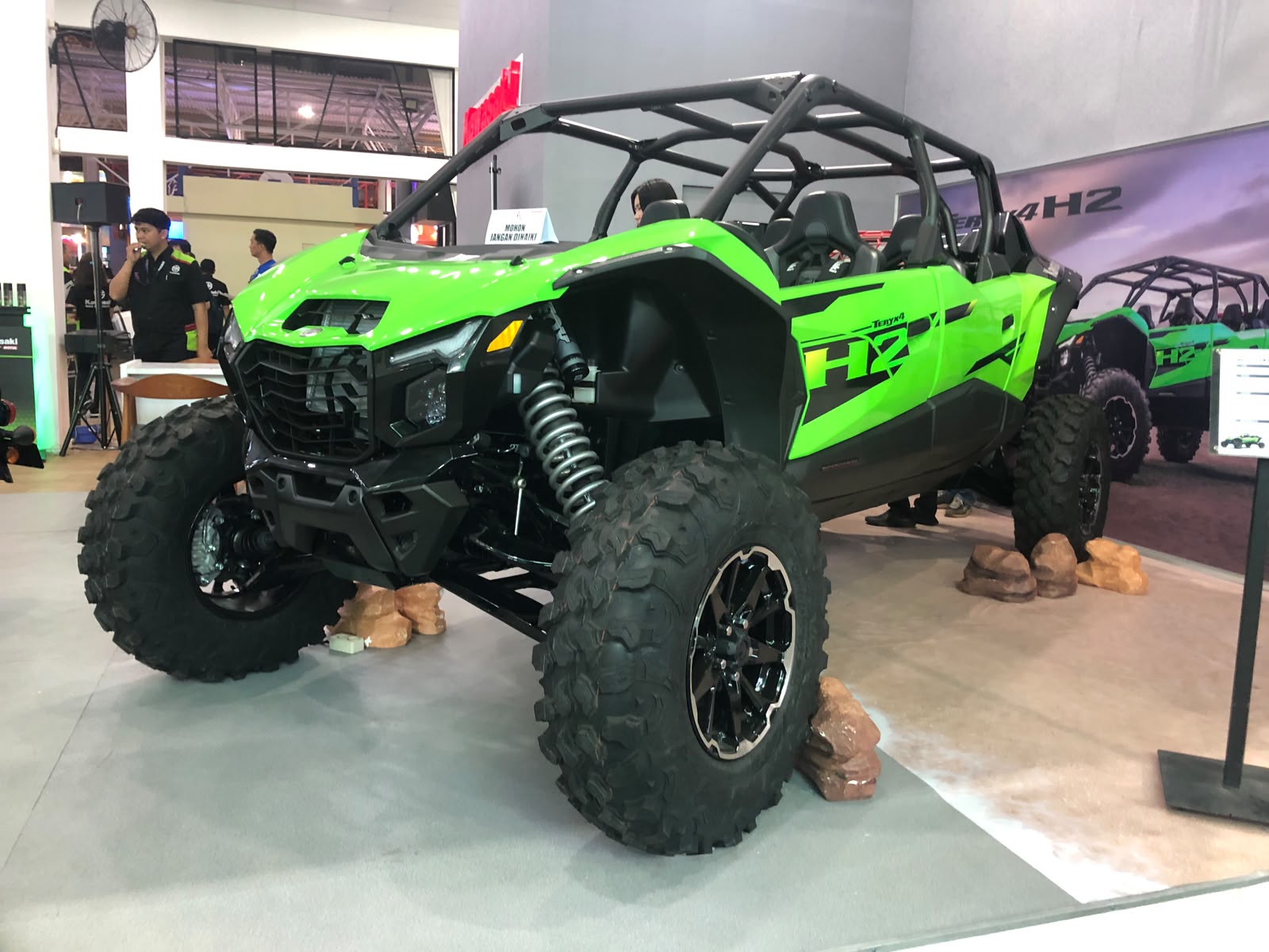 Kawasaki Teryx4 H2 Meluncur di Indonesia, ATV Bertenaga Buas Siap Taklukkan Medan Ekstrem