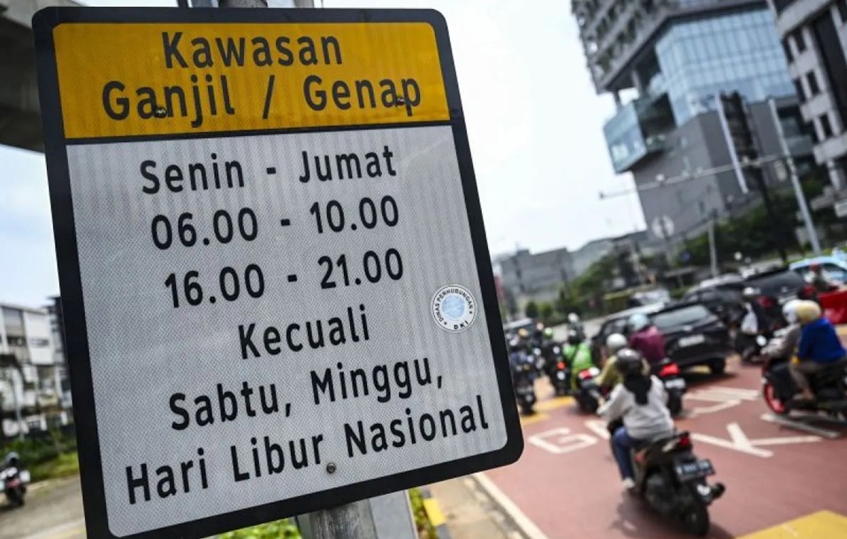 Pramono Tegaskan Tak Ada Aturan Baru Ganjil Genap di Gerbang Tol Jakarta