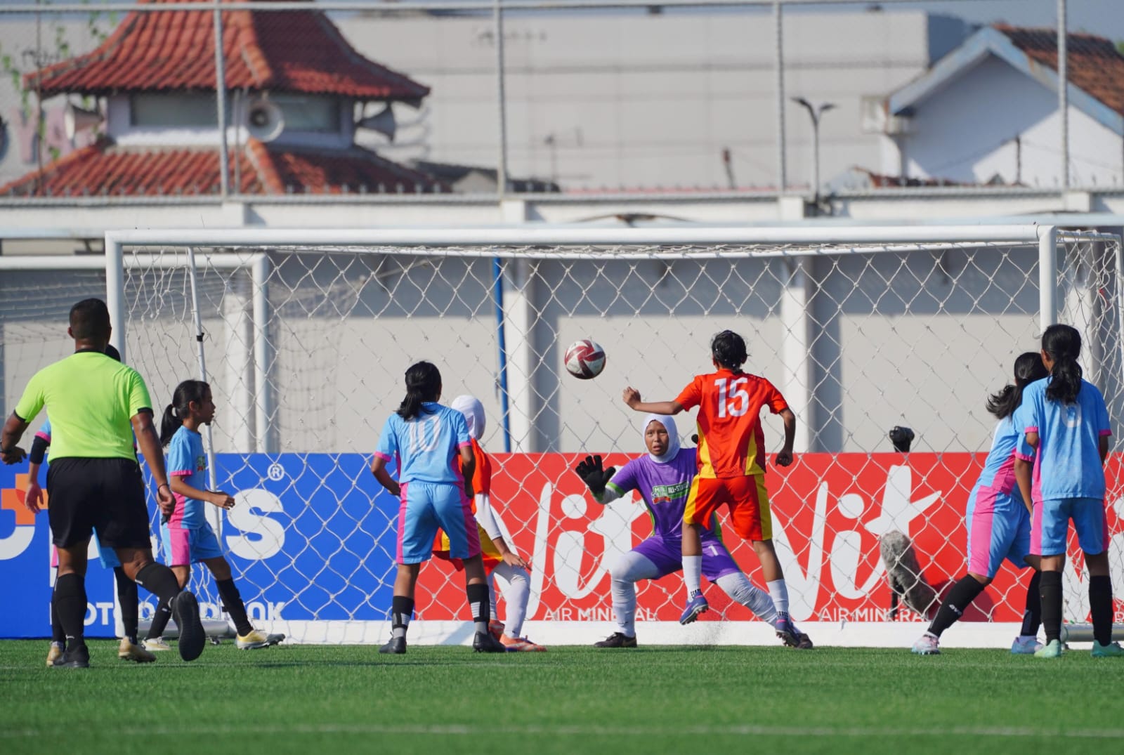 Empat Tim Rebut Tiket Semifinal MilkLife Soccer Challenge All-Stars 2026