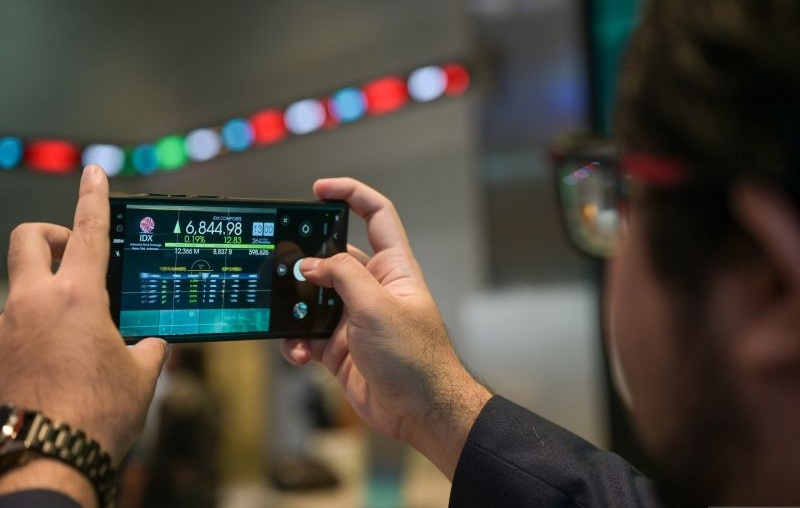 IHSG Berpotensi Bergerak Mendatar Pekan Ini: Pelaku Pasar Cermati Data Domestik dan Sentimen Global