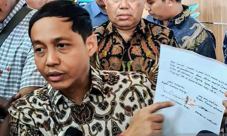 KPK Dalami Penolakan Gratifikasi Menhut Raja Juli, Bermula dari Amplop Misterius Bupati Kuansing