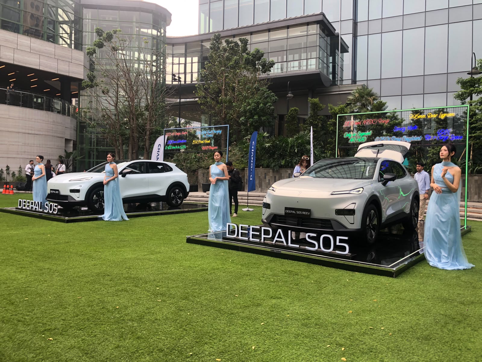 Changan Deepal S05 BEV dan REEV Resmi Meluncur di Indonesia, Harga Mulai Rp509 Juta