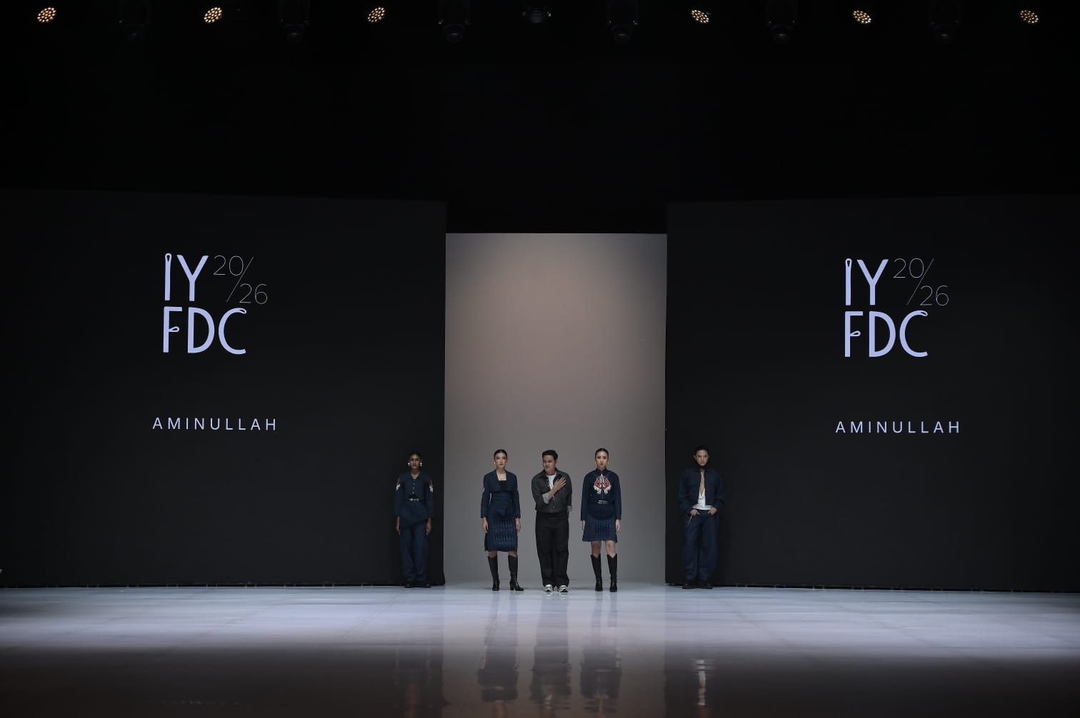 Desainer Asal Banua Aminullah Ukir Sejarah Tembus 12 Besar IYFDC 2026