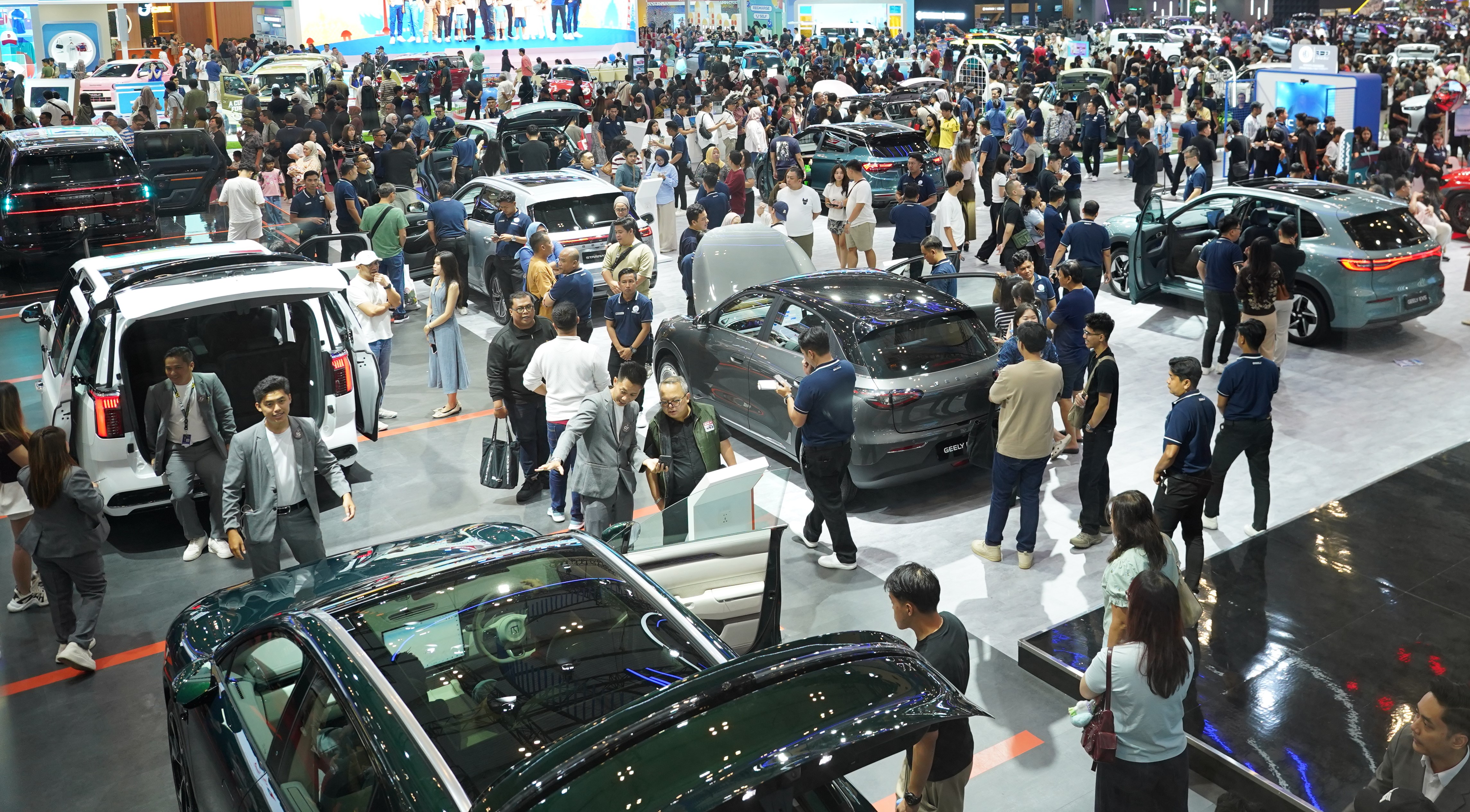 Geely Catat SPK Tiga Kali Lipat di GIIAS 2026, EX2 Jadi Model Terlaris