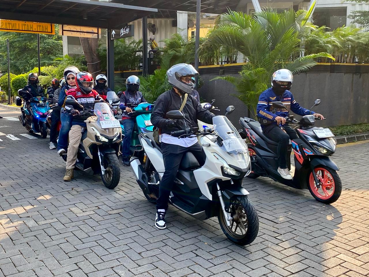 Bukan Cuma Irit, 3 Pengguna Honda Cerita Motor Andalan untuk Kerja hingga Touring