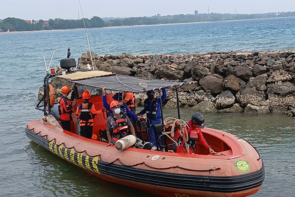 Warga Pesisir Ikut Bergerak, SAR Perluas Area Pencarian Jurnalis yang Hilang