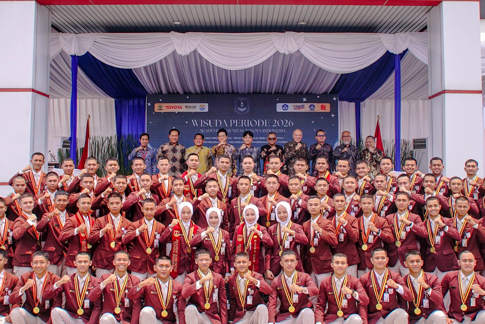 Toyota Indonesia Wisuda 76 Lulusan AKTI, Siapkan SDM Vokasi untuk Industri Otomotif