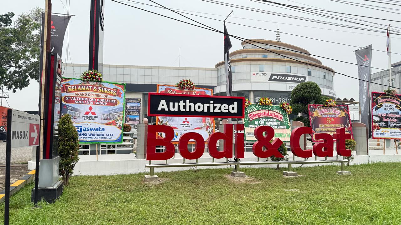 Mitsubishi Buka Fasilitas Bodi & Cat ke-30 di Pontianak, Bisa Tampung 84 Mobil per Bulan