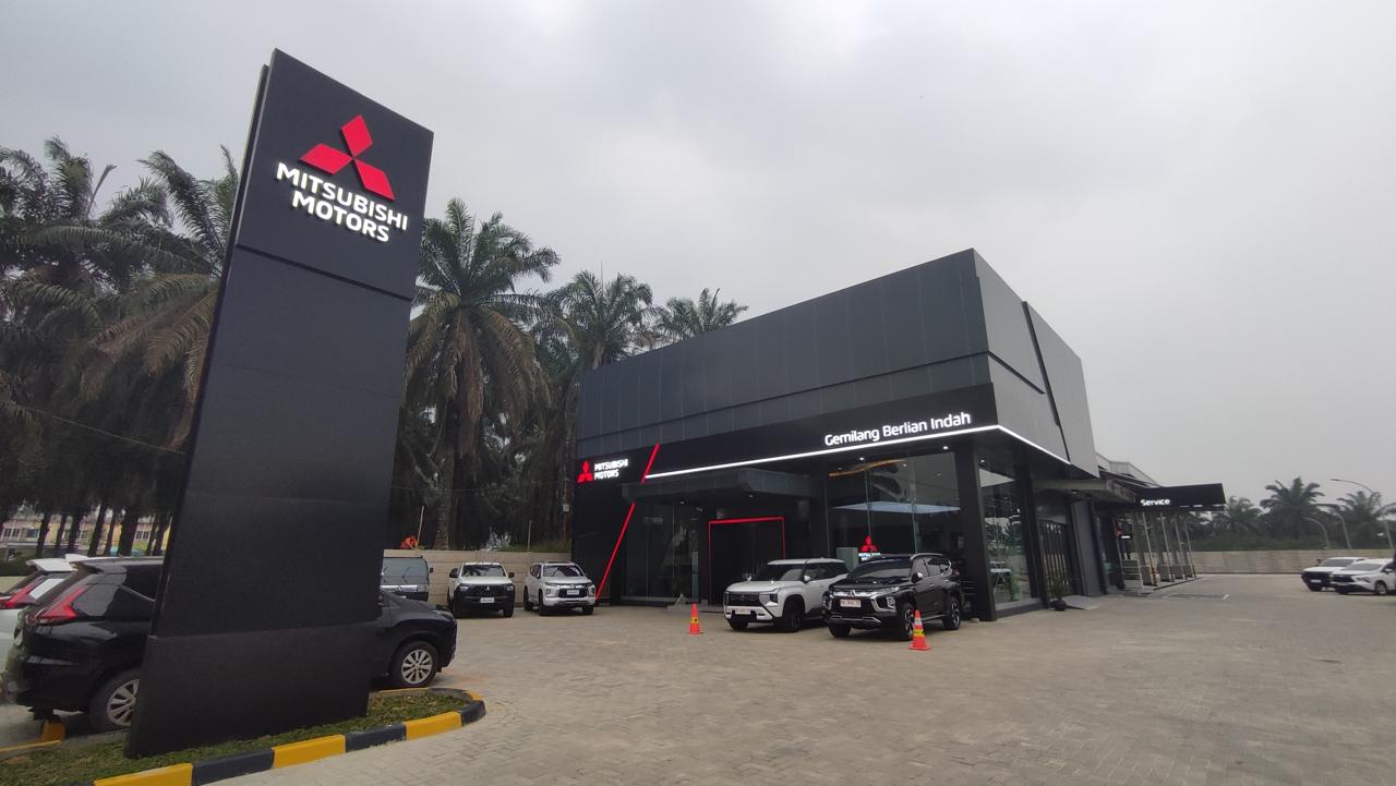 Mitsubishi Motors Buka Diler Pertama di Ngabang Kalbar, Ada Promo Cashback Rp3 Juta
