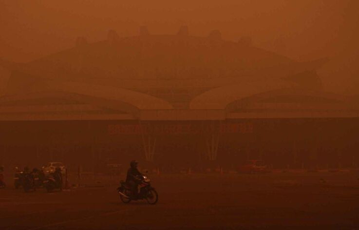DPR Ingatkan Asap Karhutla Berpotensi Melanggar HAM