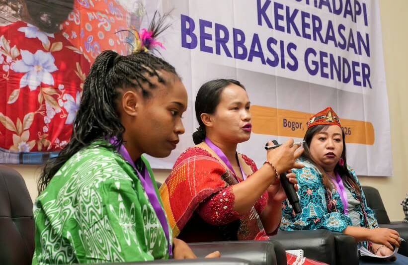 Kisah Perjuangan Nurinda, Perempuan Penjaga Tanah Adat Sihaporas