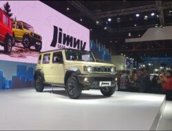 Suzuki Jimny 5 Pintu Meluncur di IIMS 2024, Harga di Bawah Rp500 Juta