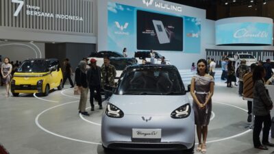 Mobil listrik wuling BinguoEV menggunakan baterai LFP - apakabar.co.id