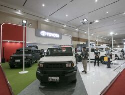 Toyota Hiace dan Hilux Rangga Bersolek di GIICOMVEC 2024