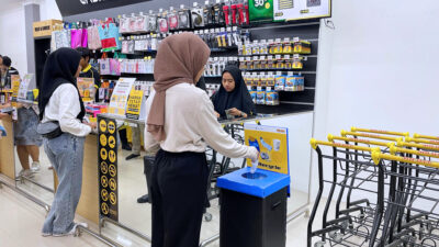 MR.DIY dan Rekosistem Dukung Indonesia Bersih Sampah 2025