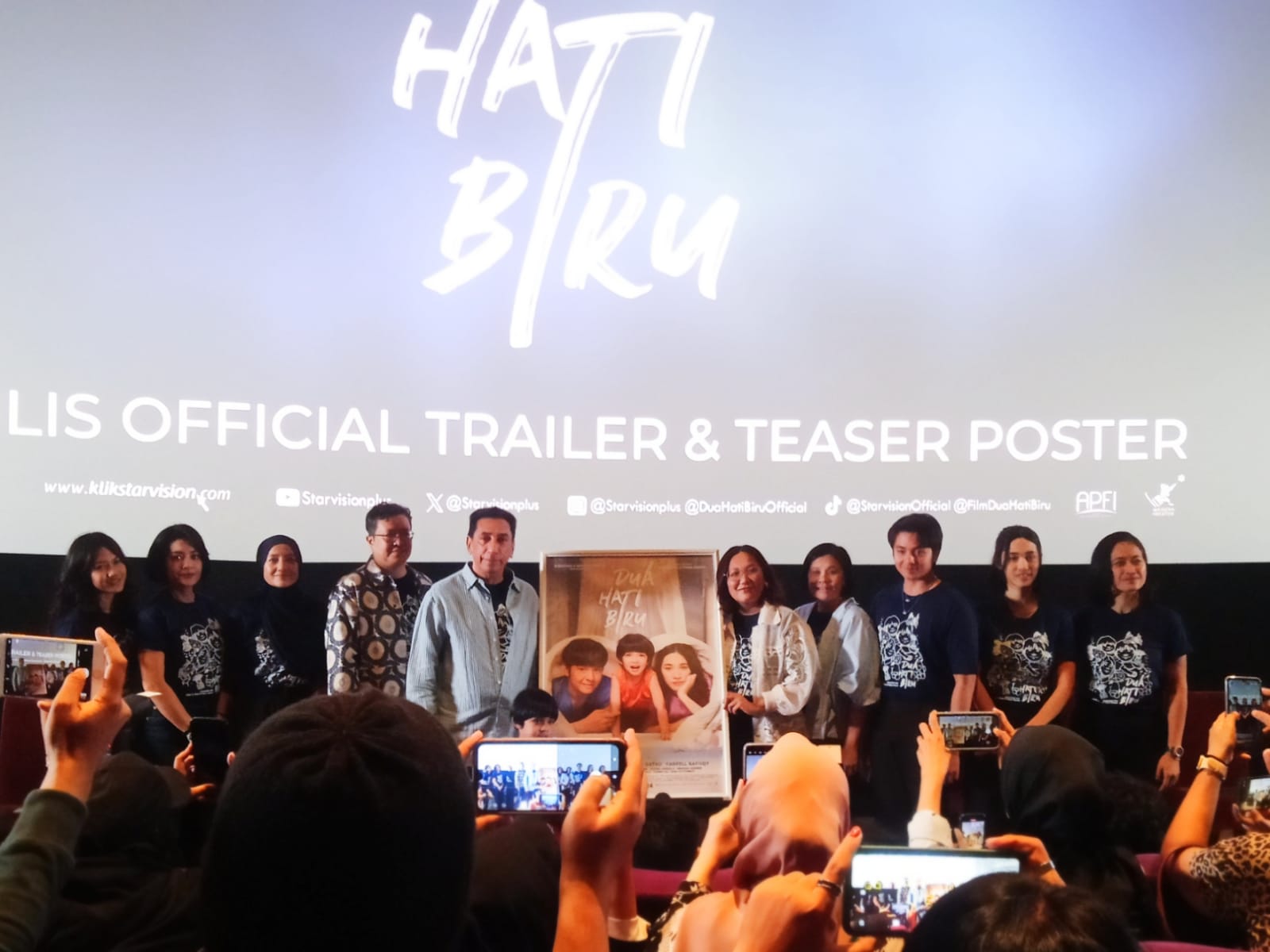 Offcial trailer Dua Hati Biru