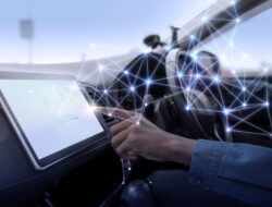 Intel Ciptakan Chipset Berteknologi AI untuk Operasikan Mobil