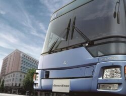 Pasarnya Pesat, Mitsubishi Fuso Masih Pelajari Segmen Big Bus di Indonesia